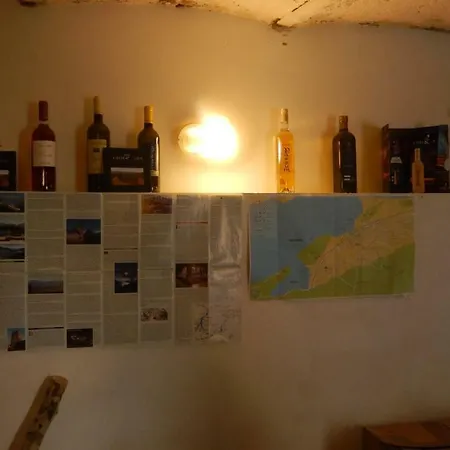 La Casa Del Ciodo Nyaraló *