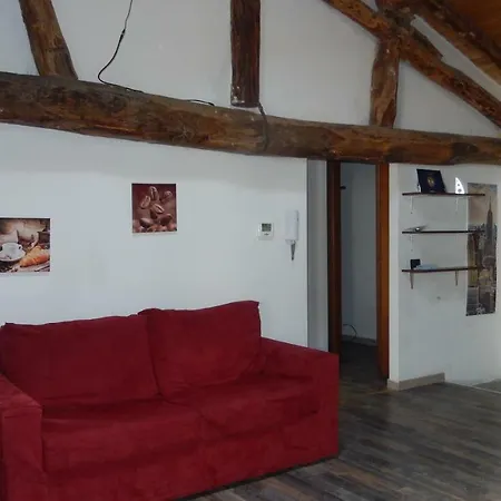 La Casa Del Ciodo